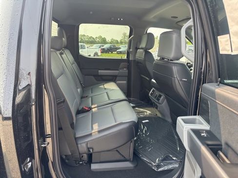 New 2025 Ford F150 Lariat w/ Equipment Group 502A High image 18