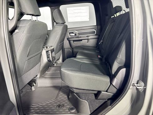New 2026 RAM 2500 Big Horn AWD/4WD image 20
