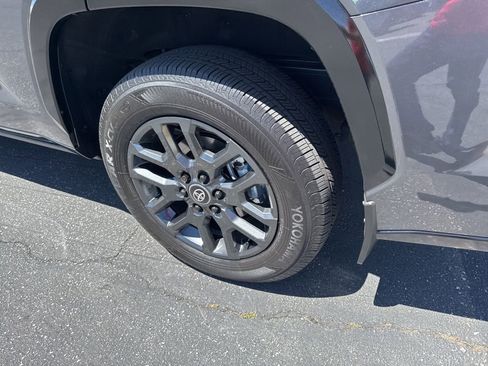 Used 2026 Toyota Sequoia Platinum w/ Tow Technology Package AWD/4WD image 7