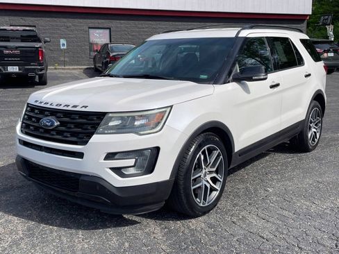 Used 2017 Ford Explorer Sport AWD/4WD image 1