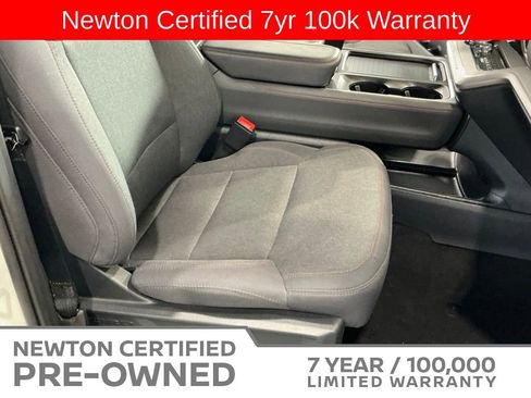 Used 2025 Ford Expedition Max Active AWD/4WD image 17