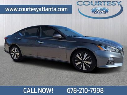 Used 2022 Nissan Altima 2.5 SV