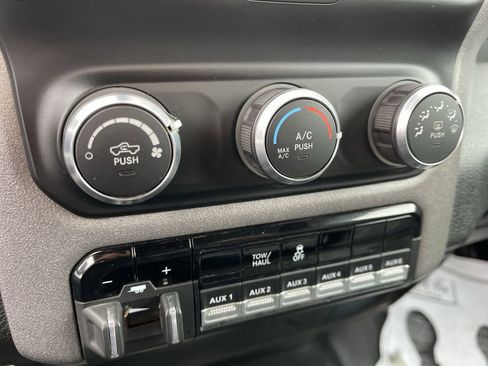 Used 2021 RAM 3500 Tradesman image 18