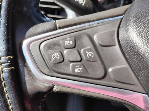 Used 2019 Chevrolet Equinox LT AWD/4WD image 22