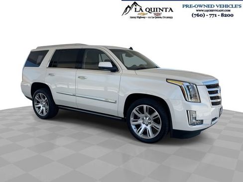 Used 2015 Cadillac Escalade Premium RWD image 1