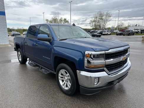 Used 2017 Chevrolet Silverado 1500 LT w/ All Star Edition AWD/4WD image 10