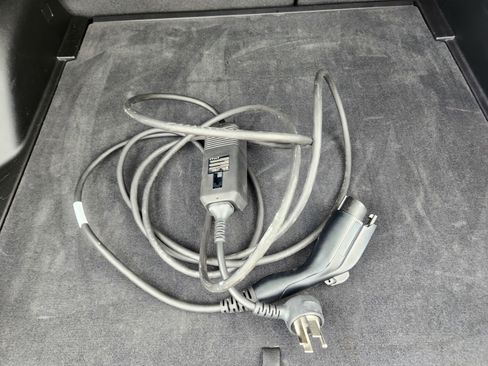 Used 2025 Chevrolet Equinox EV LT image 12