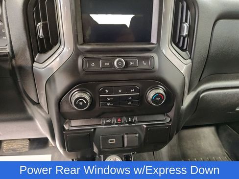 Used 2020 Chevrolet Silverado 1500 Custom w/ Custom Value Package image 17