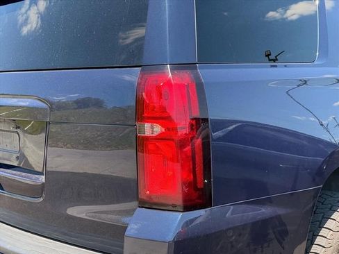 Used 2020 Chevrolet Tahoe LT AWD/4WD image 16