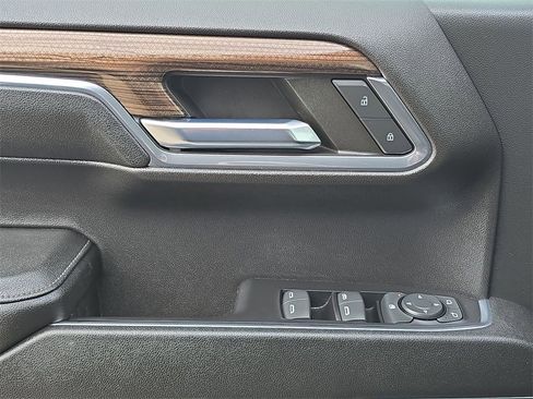 Certified 2023 Chevrolet Silverado 1500 LT image 24