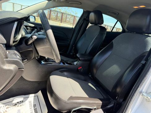 Used 2015 Chevrolet Malibu LT w/ Power Convenience Package image 7