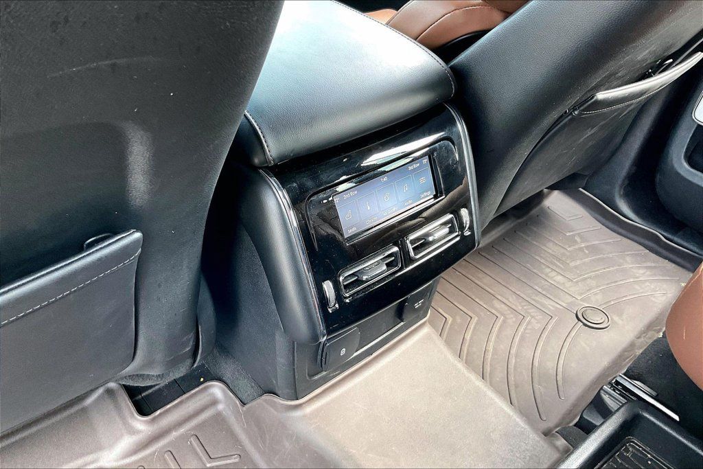 Used 2023 Lincoln Aviator Reserve w/ Equipment Group 201A AWD/4WD image 10