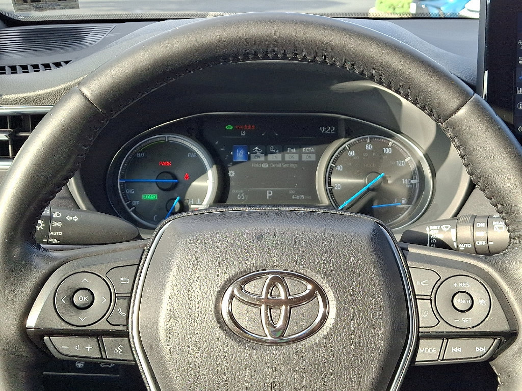 Certified 2021 Toyota Venza Limited w/ Advanced Technology Package AWD/4WD image 19