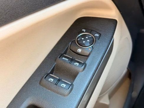 Used 2020 Ford EcoSport Titanium FWD image 24