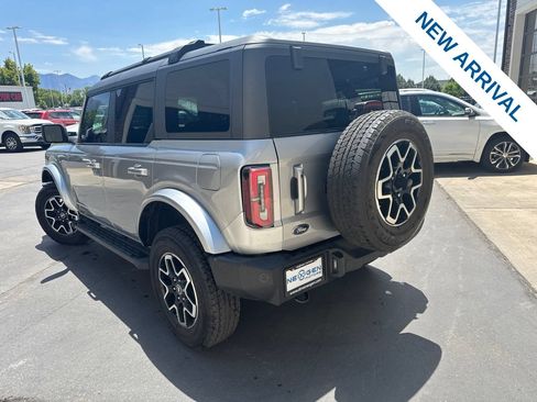 Used 2024 Ford Bronco Outer Banks AWD/4WD image 5