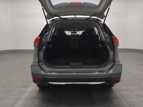 Used 2017 Nissan Rogue S AWD/4WD image 29