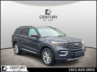 Certified 2022 Ford Explorer XLT w/ Equipment Group 202A