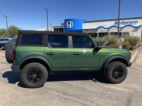 Used 2022 Ford Bronco Wildtrak image 5