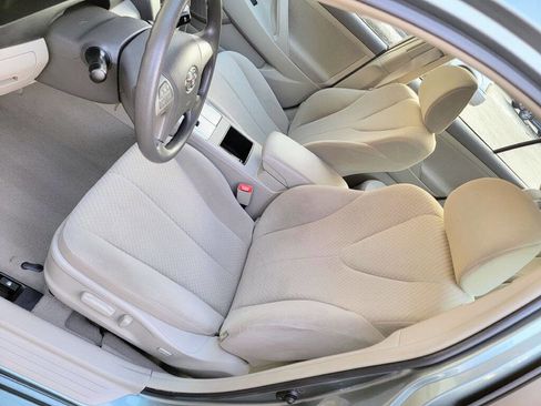 Used 2007 Toyota Camry LE image 25