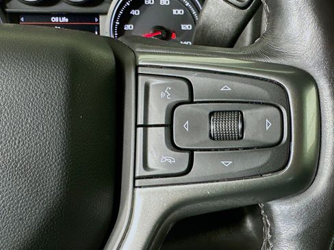 Used 2022 Chevrolet Silverado 1500 LTZ image 17