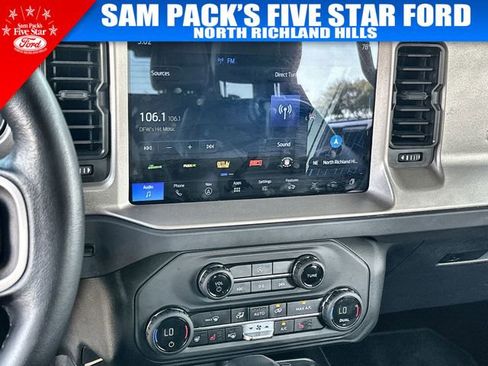 Used 2025 Ford Bronco Outer Banks image 25