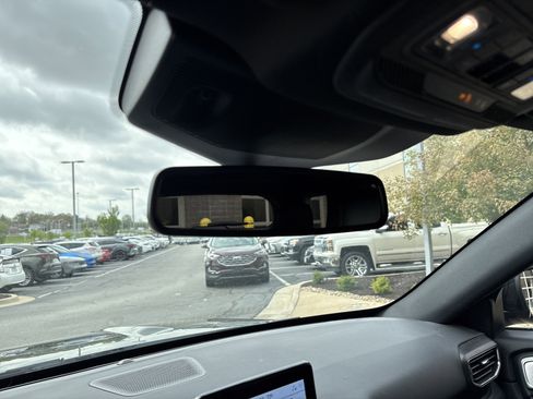 Used 2020 Ford Explorer ST w/ Premium Technology Package image 26