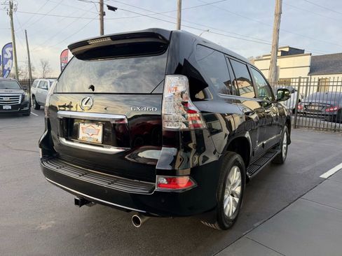 Used 2018 Lexus GX 460 image 9