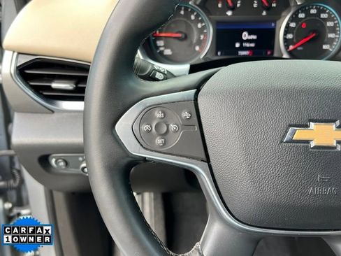 Used 2023 Chevrolet Traverse LT w/ LPO, Cargo Package AWD/4WD image 23