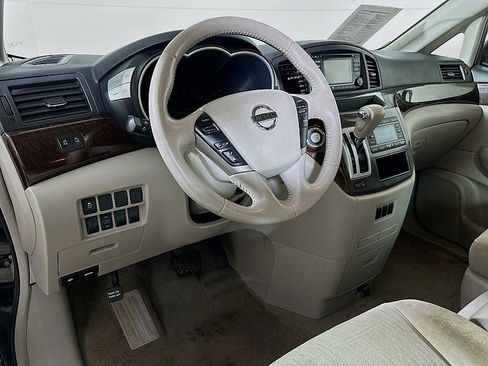 Used 2017 Nissan Quest SV FWD image 9