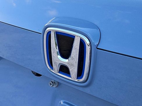 Used 2021 Honda Accord Touring image 32