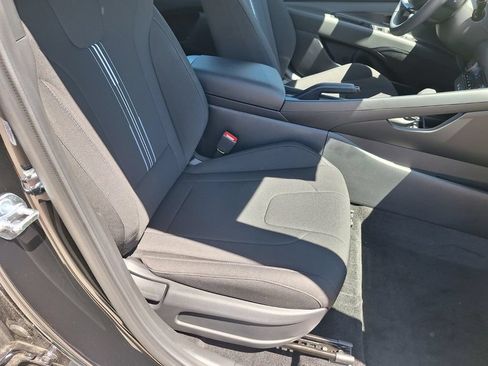 Used 2026 Hyundai Elantra Sport FWD image 29