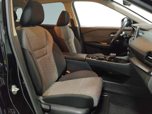 Used 2023 Nissan Rogue SV AWD/4WD image 21