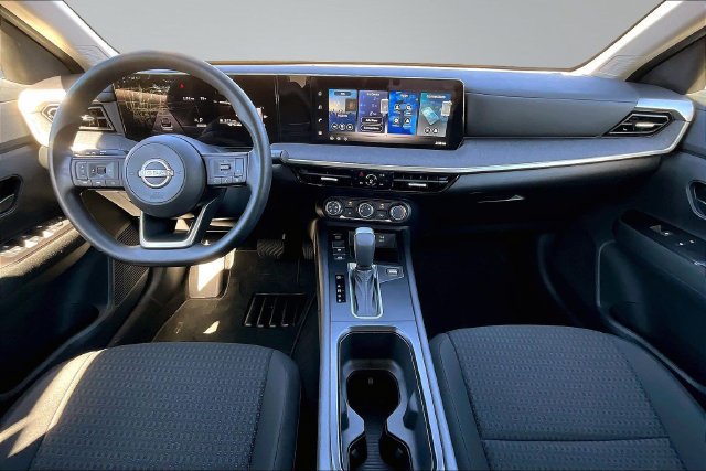 Used 2026 Nissan Kicks S FWD image 7