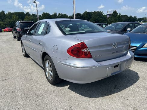 Used 2006 Buick LaCrosse CXL w/ Chrome Appearance Package image 16