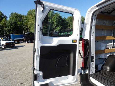 Used 2025 Ford Transit 250 Low Roof w/ Exterior Upgrade Package RWD image 41