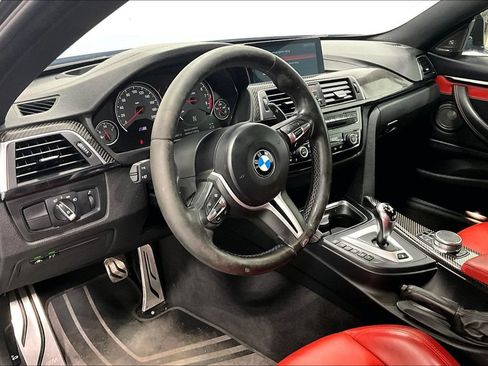 Used 2018 BMW M4 Coupe w/ Competition Package RWD image 11