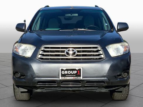 Used 2010 Toyota Highlander 2WD w/ Extra Value Pkg 2 image 3
