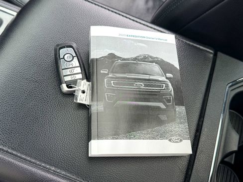 Certified 2020 Ford Expedition XLT w/ Equipment Group 202A AWD/4WD image 39