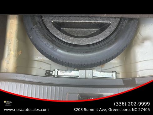 Used 2016 Honda HR-V LX image 36