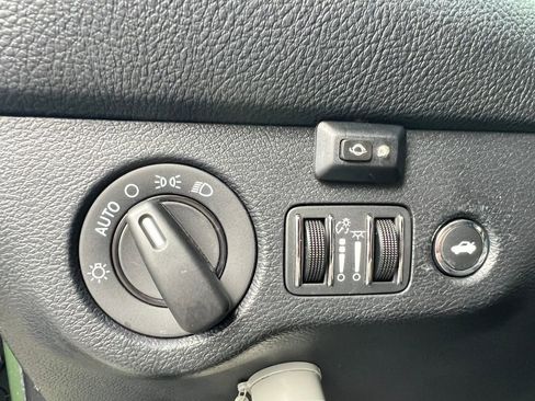 Used 2018 Dodge Challenger SRT Hellcat image 35