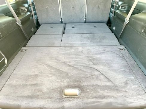 Used 2024 Jeep Wagoneer L Series II image 24