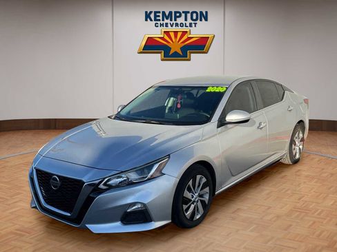 Used 2020 Nissan Altima 2.5 S image 2