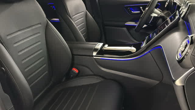 Certified 2026 Mercedes-Benz GLC 300 4MATIC image 34
