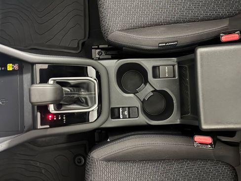 Used 2025 Subaru Forester Premium image 16