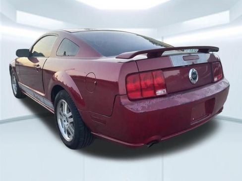 Used 2006 Ford Mustang GT RWD image 5