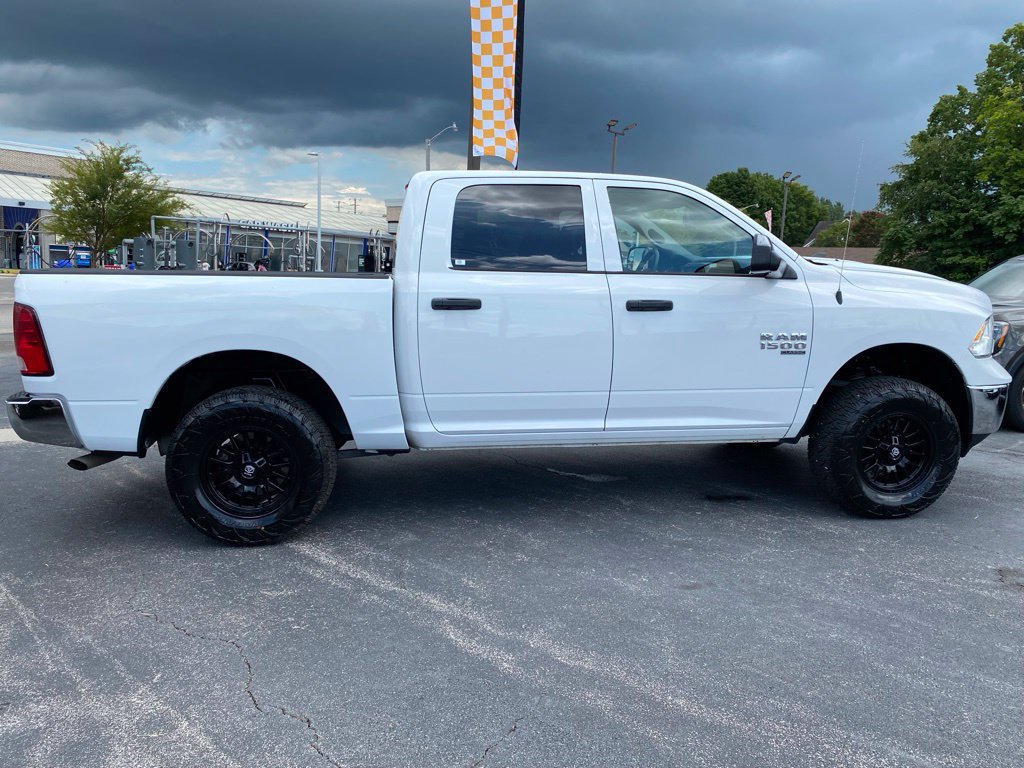 Used 2023 RAM 1500 Classic SLT w/ Trailer & Traction Group AWD/4WD image 13