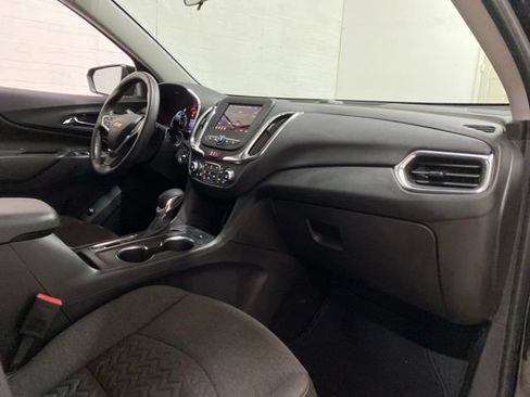 Used 2022 Chevrolet Equinox LT FWD image 25