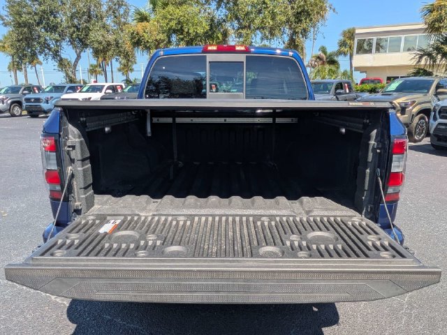 Used 2022 Nissan Frontier SV AWD/4WD image 12