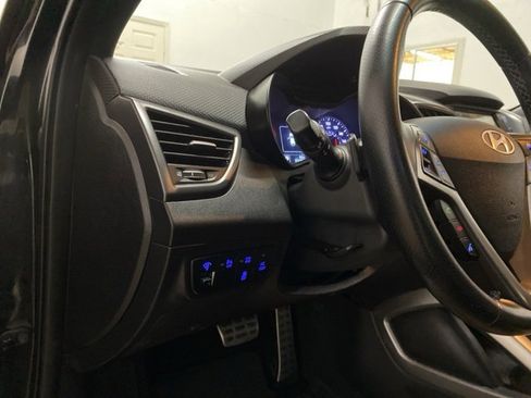 Used 2016 Hyundai Veloster Turbo w/ Option Group 04 image 15