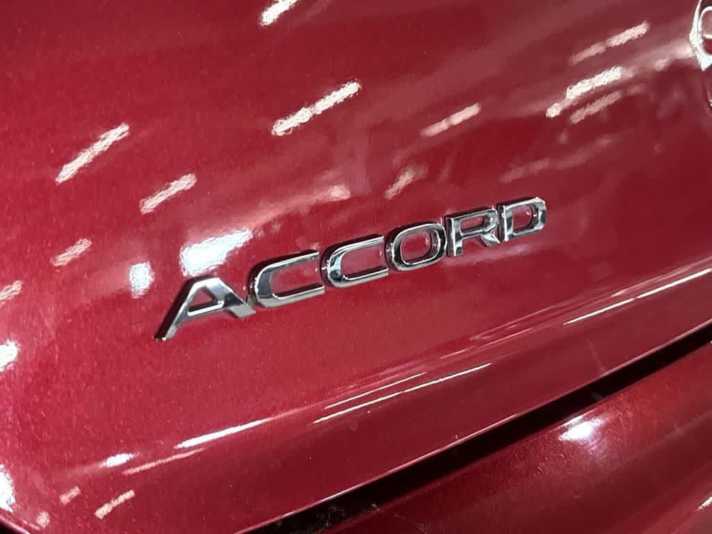 Used 2025 Honda Accord SE image 11